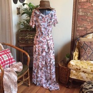 ✨SOLD✨ Floral wide-leg pants jumpsuit